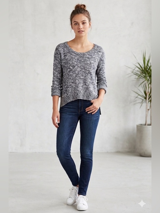 American Eagle Outfitters Sweaters - American Eagle Outfitters Marled Knit Sweater Gray White High-Low Size XS/TP
